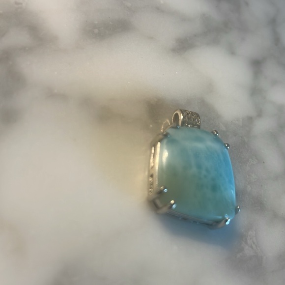 Gorgeous Larimar gemstone square pendant with pave crystals 925 sterling silver - Picture 3 of 8